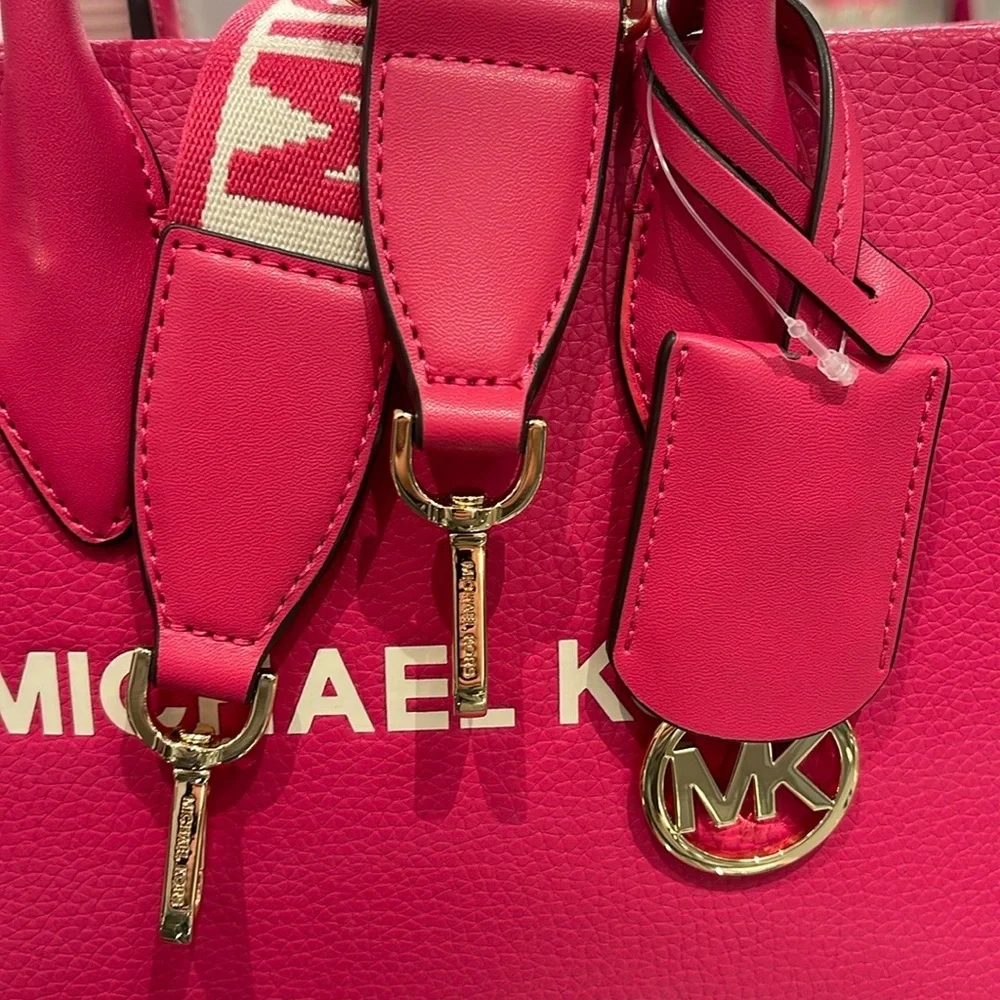 MICHAEL KORS
Mirella Small Pebbled Leather Crossbody Bag Tote 
Electric Pink
NWT - Picture 11 of 16
